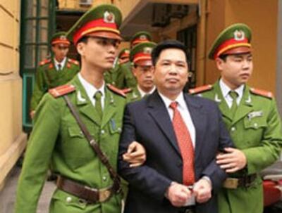 Đóng góp ý kiến xây dựng tiến sĩ luật Cù Huy Hà Vũ bị kết án 7 năm tù